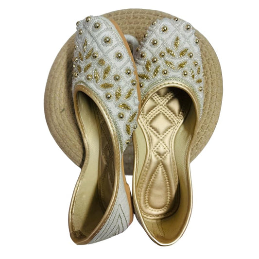 PIND POPPERS White & Gold Handcrafted Jutti for Women | Traditional Ethnic Punjabi Mojari with Pearl & Bead Embellishments | Perfect for Weddings