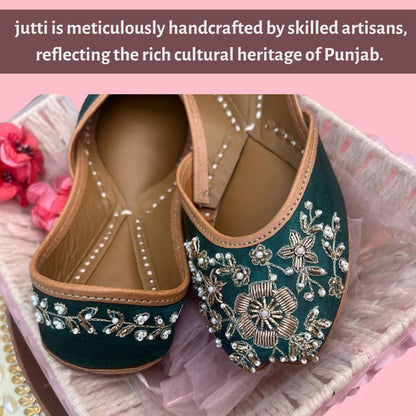 PIND POPPERS Women’s Traditional Ethnic Embroidered Jutti – Handcrafted Punjabi Footwear for Weddings, Festive, and Casual Wear Green